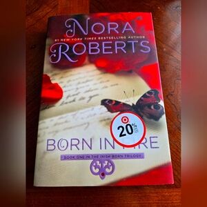 Born in Fire, nora roberts book